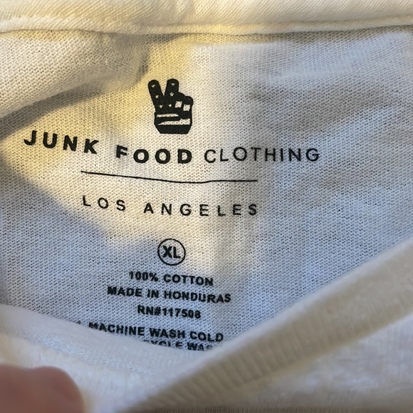 76ers XL long sleeve shirt - Picture 3 of 5